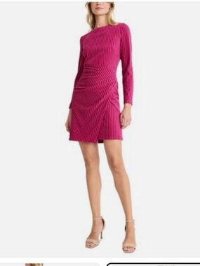 Donna Morgan | Women's Fuchsia Long-Sleeve Ruched Mini Dress
